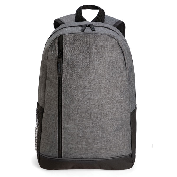 Backpack with one main zipped compartment ● side mesh pockect ● padded back panel ● adjustable shoulder straps.